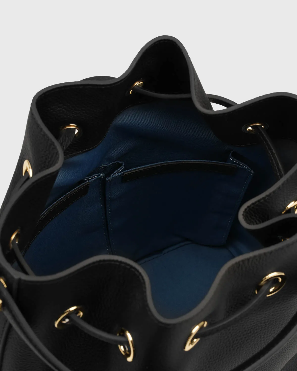 Gianna Bucket Bag (Black) | Pre-order