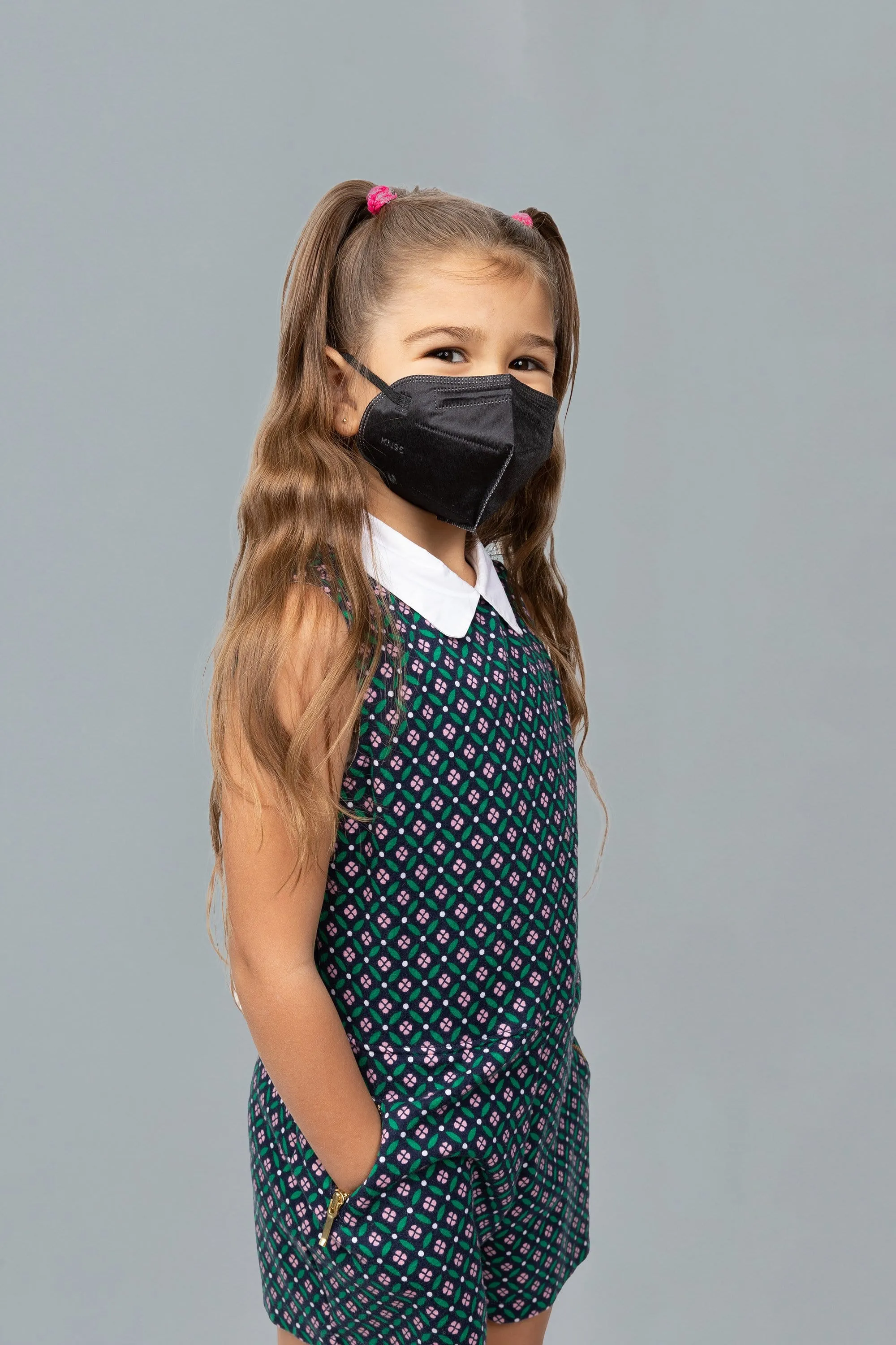 Kids - Black KN95 Face Masks - 25 Pack